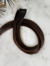 Load image into Gallery viewer, Bree Hybrid Weft arranged in a full loop on a light marble background