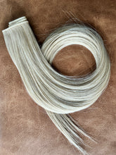 Load image into Gallery viewer, Champagne hybrid weft in a full overhead view