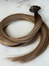 Load image into Gallery viewer, KALLEE 18-inch K-tip hair extensions arranged in an angled full view