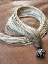 Load image into Gallery viewer, Sammy 18-inch K-tip hair extensions in rooted cool dirty blonde, full product view